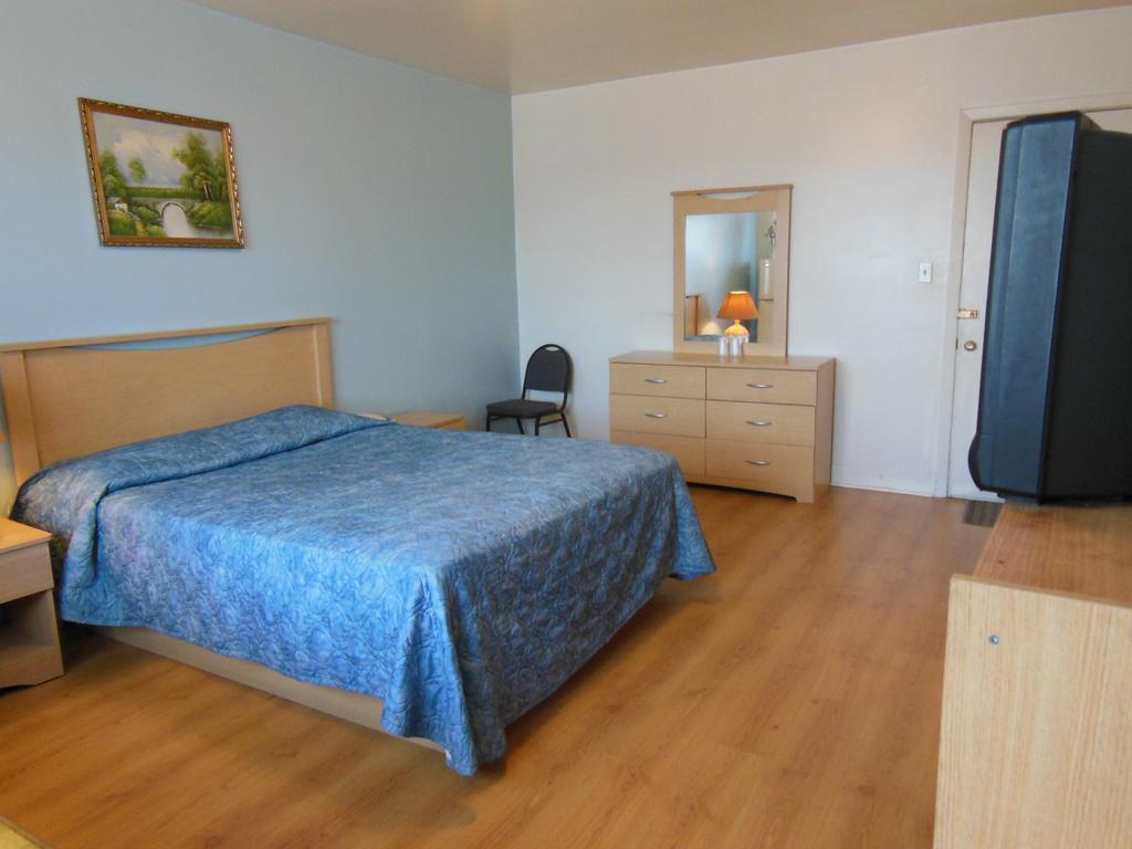 Motel Pierre Montréal Zimmer foto