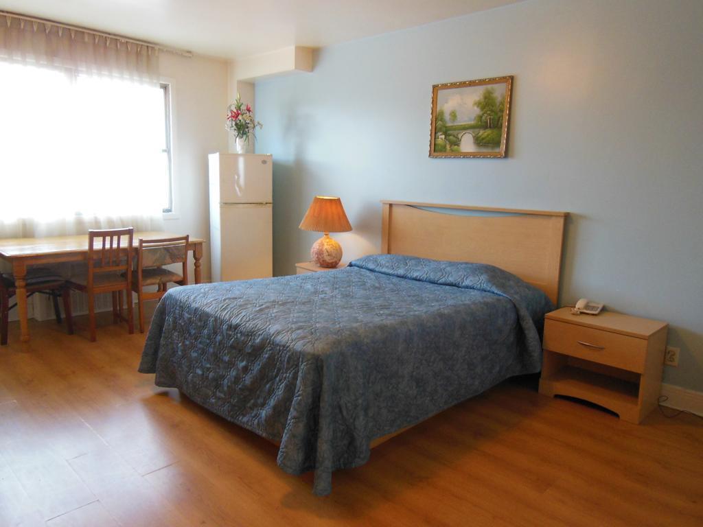 Motel Pierre Montréal Zimmer foto